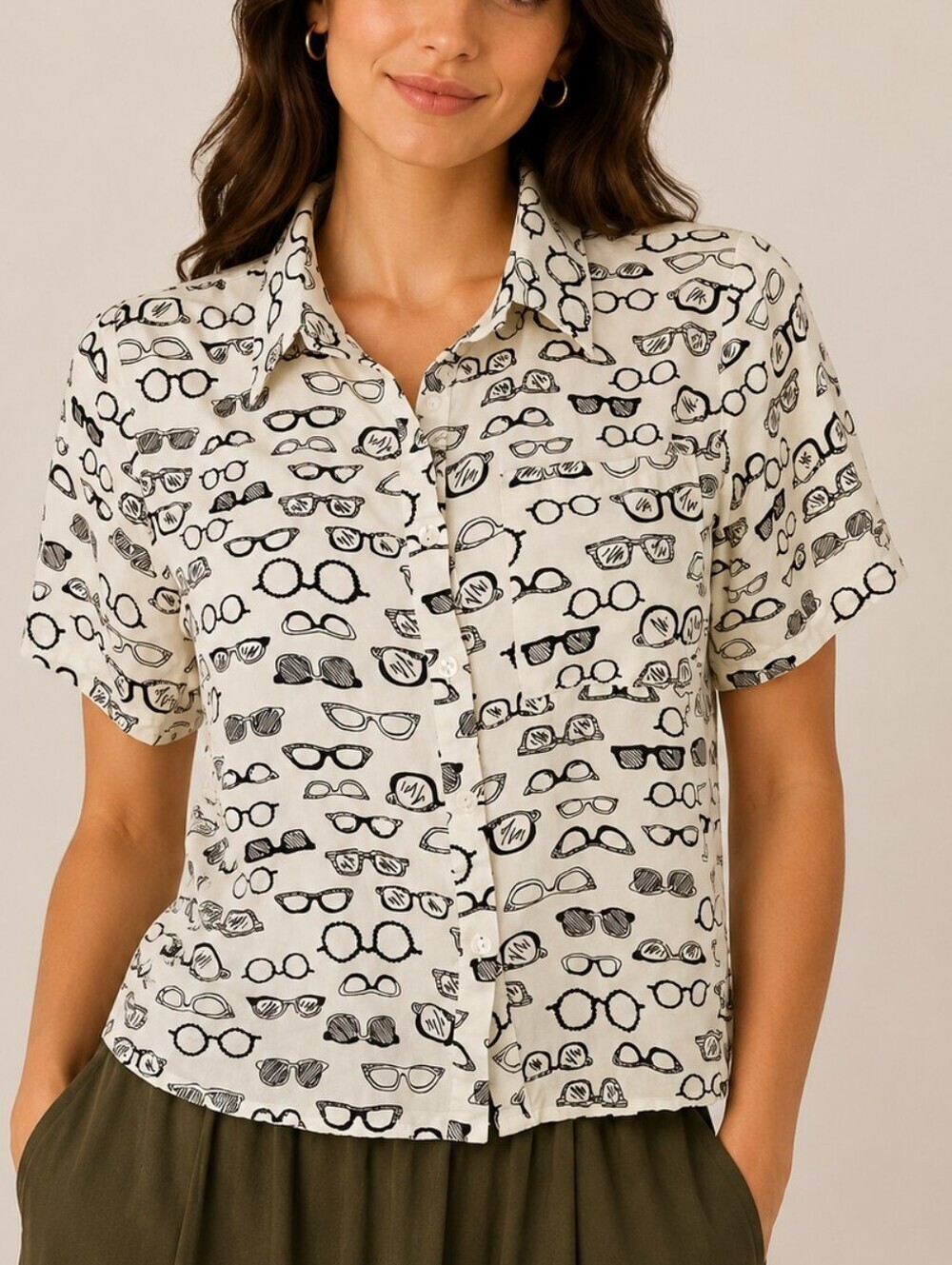 LOVE NOTES Black & White Optical Sunglasses Print Button-Up Cropped Shirt